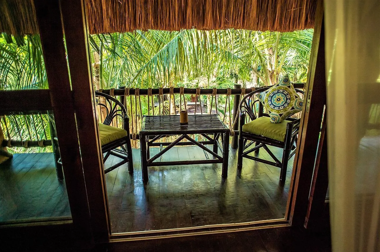 Cabanas La Luna Hotel Tulum