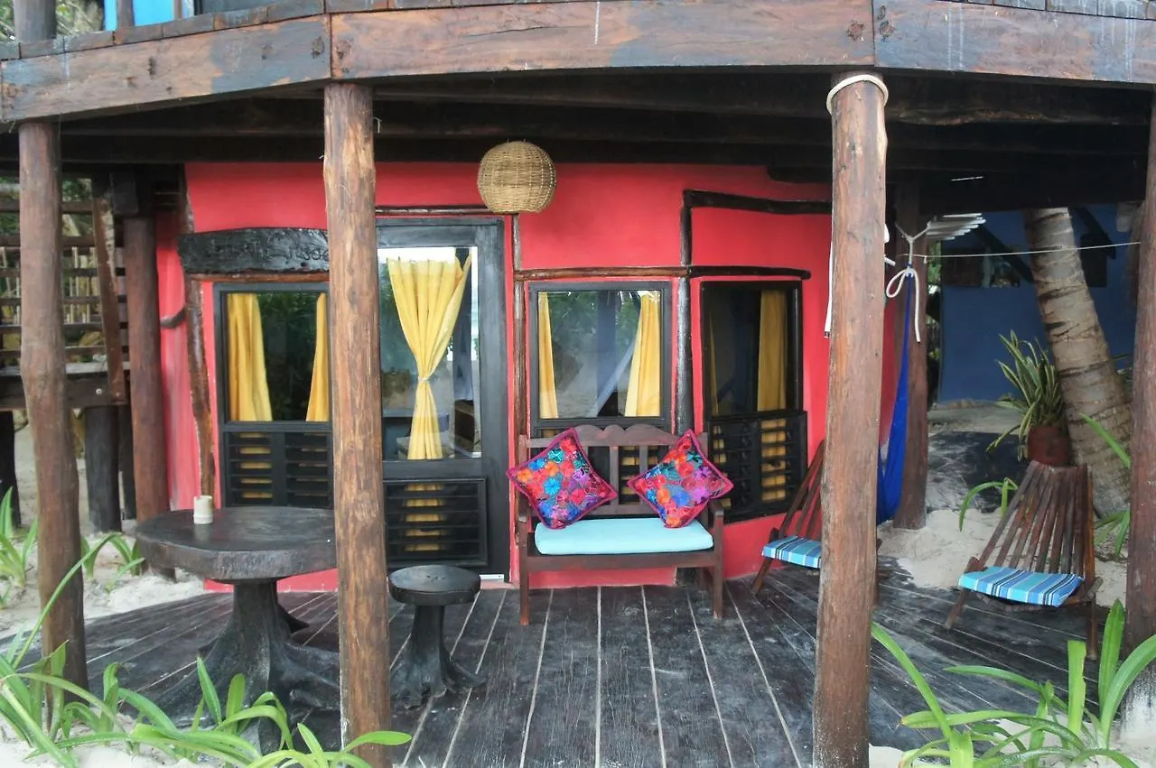 Cabanas La Luna Hotel Tulum